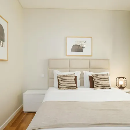 Sunlight Breeze - Modern Pool Haven By Lovelystay Apartment Funchal (Madeira)