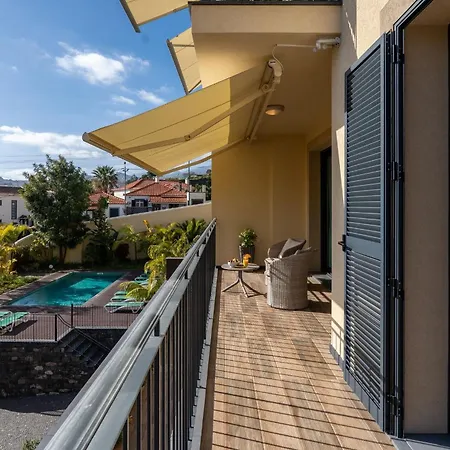 Sunlight Breeze - Modern Pool Haven By Lovelystay Apartment Funchal (Madeira)