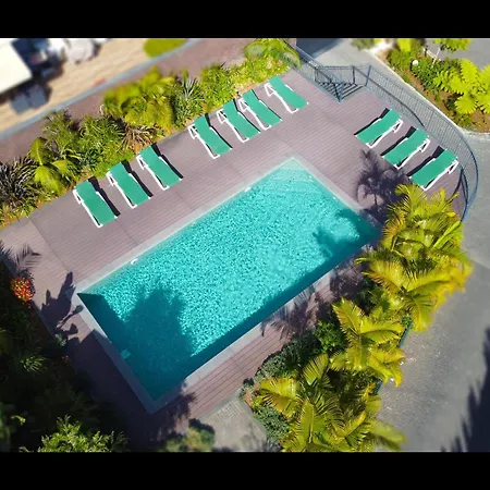 Sunlight Breeze - Modern Pool Haven By Lovelystay * Funchal (Madeira)