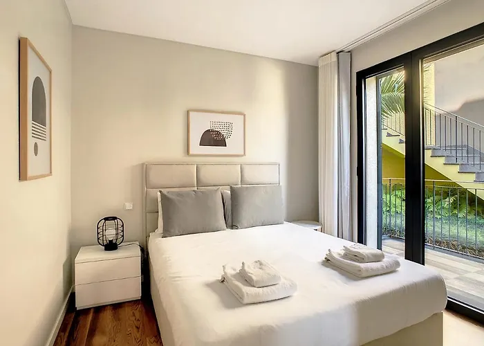 Sunlight By Lovelystay Funchal (Madeira)